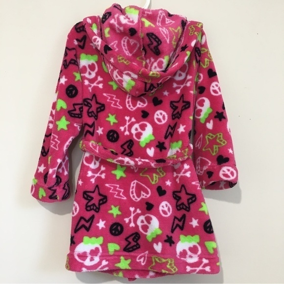 SO little girls pink hooded belted robes - Picture 4 of 12